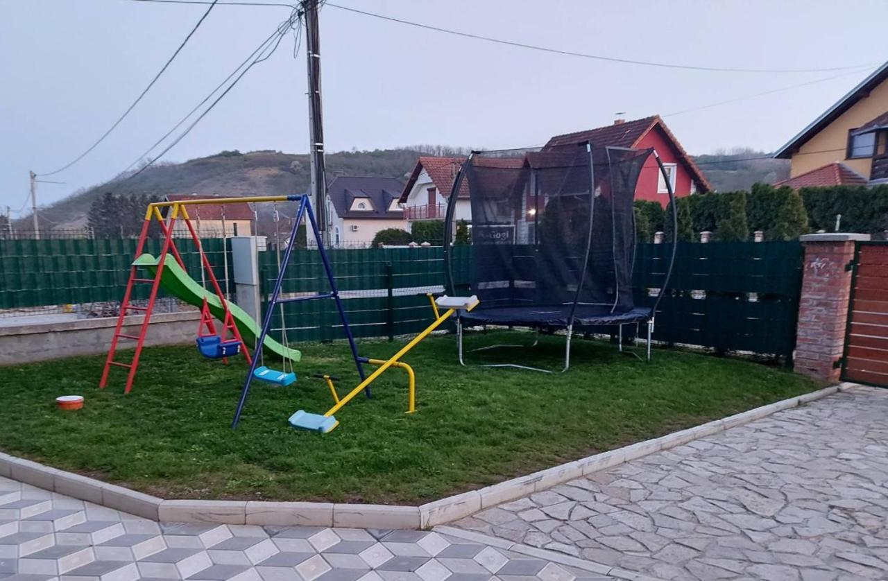 Apartmani Lotus Vrdnik Exterior foto