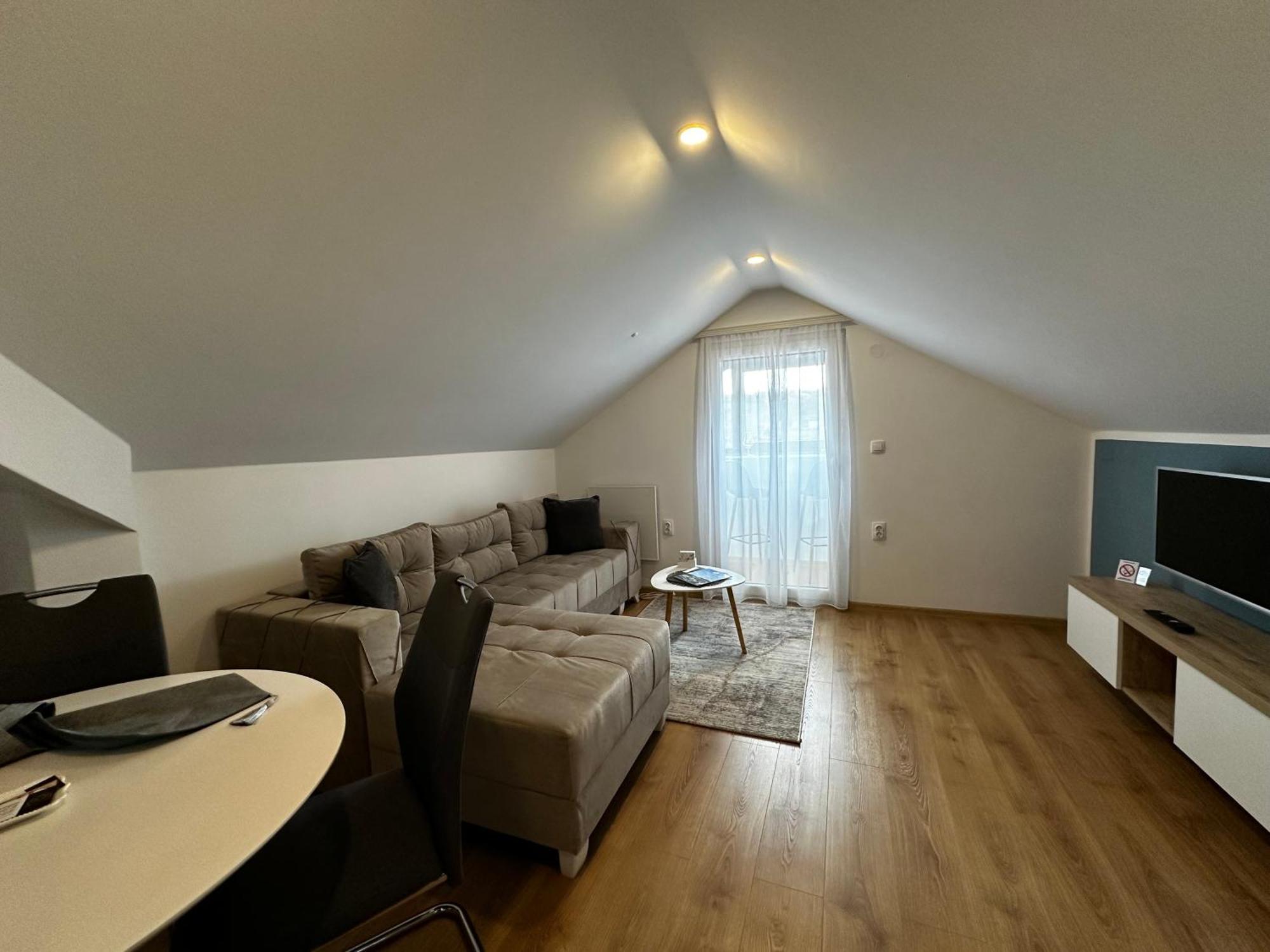 Apartmani Lotus Vrdnik Exterior foto