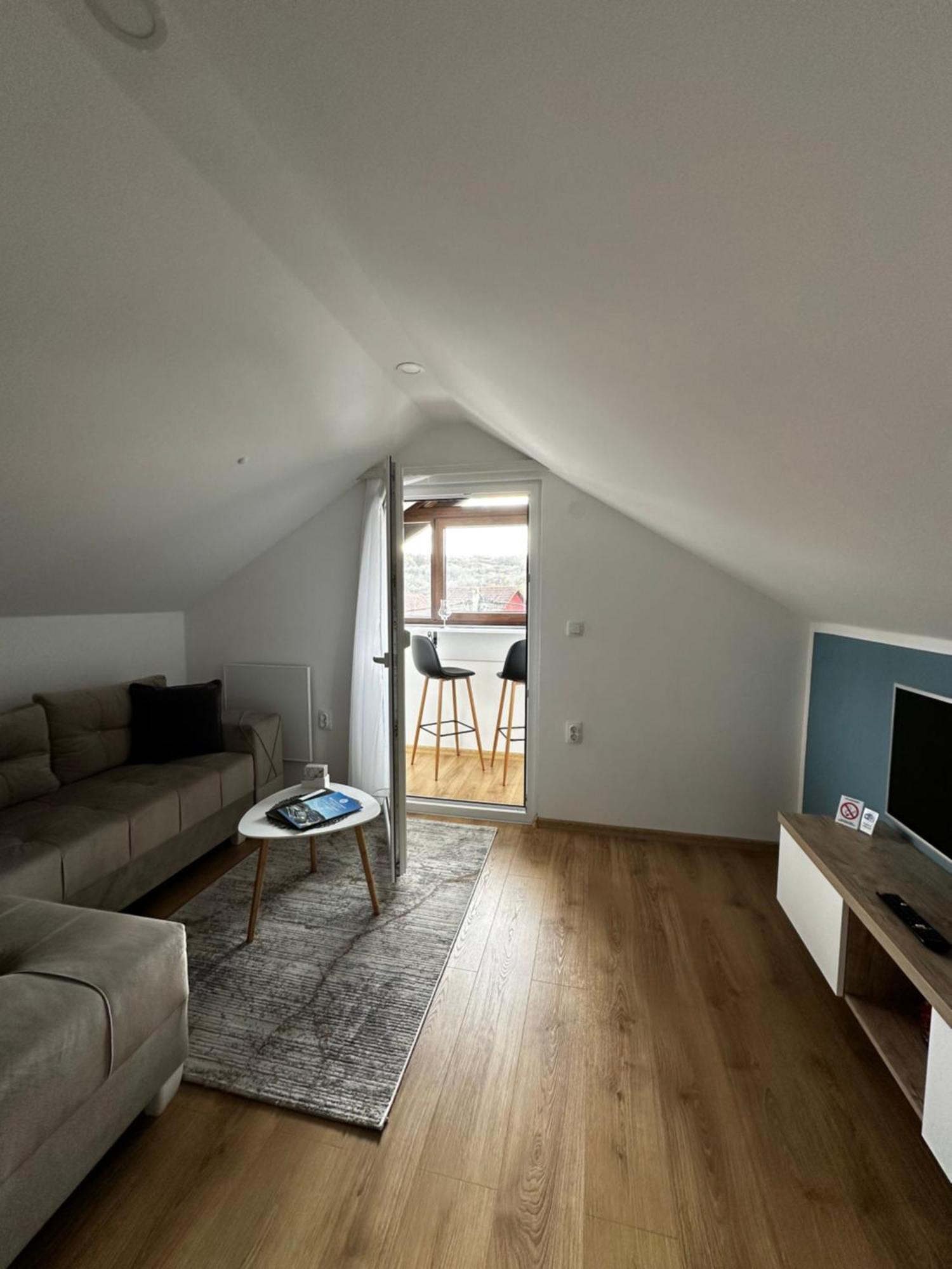 Apartmani Lotus Vrdnik Exterior foto