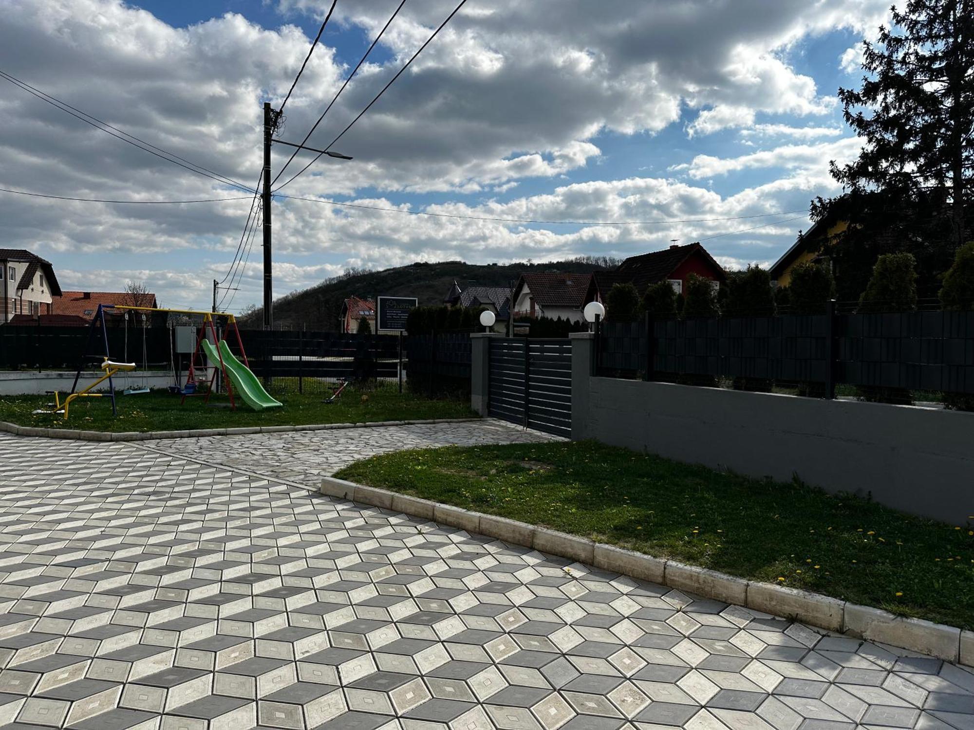 Apartmani Lotus Vrdnik Exterior foto