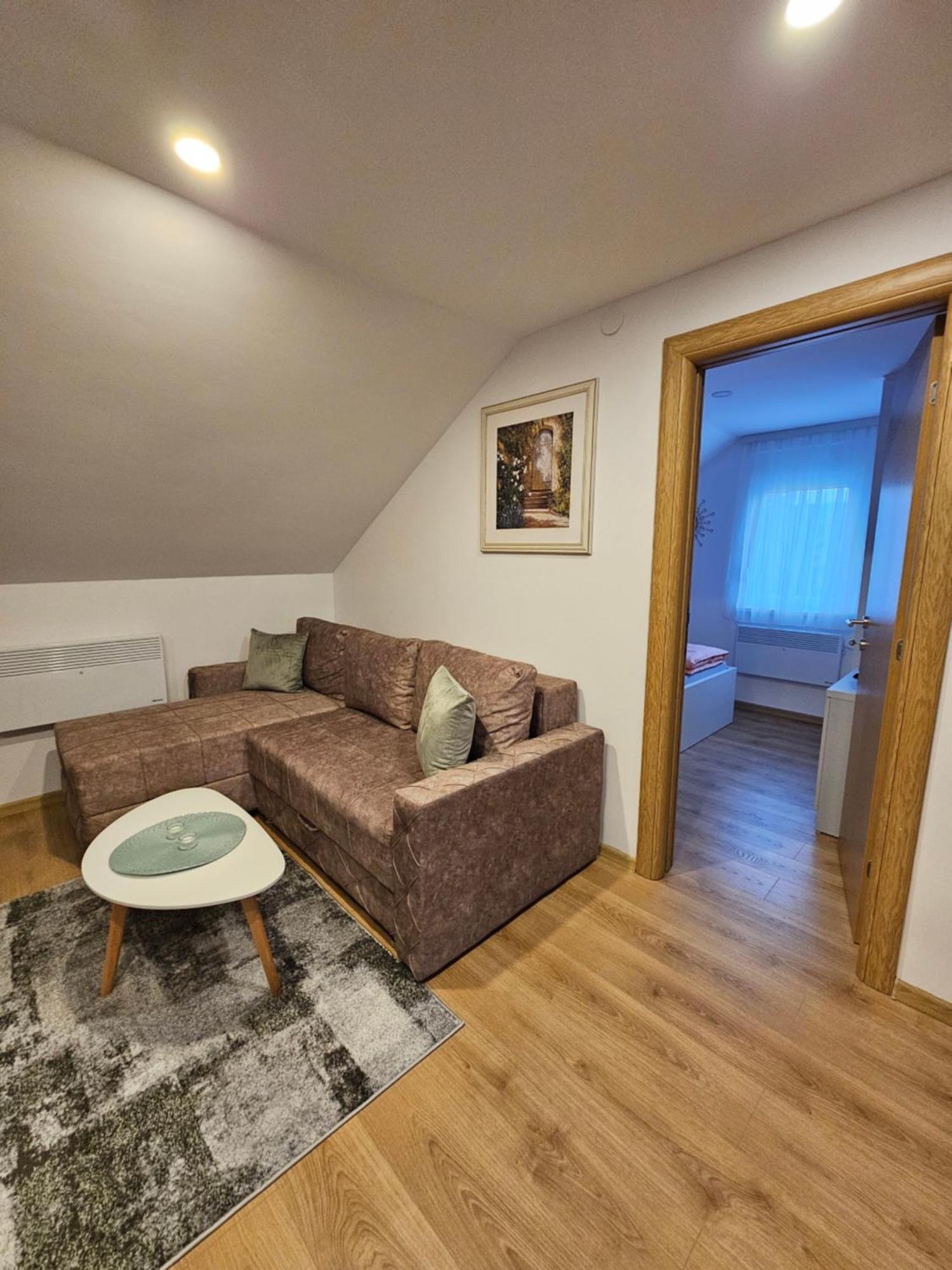 Apartmani Lotus Vrdnik Exterior foto